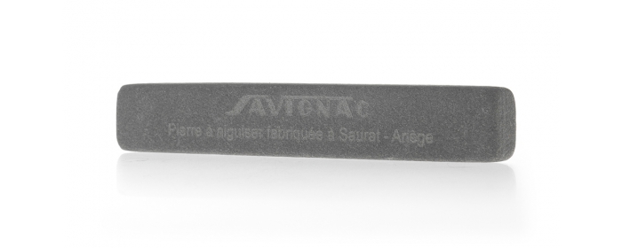 Natural sharpening stone