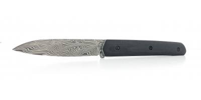 Le Montagnol folding knife carbon fiber handle