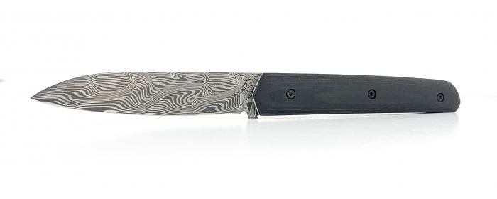 Le Montagnol folding knife carbon fiber handle