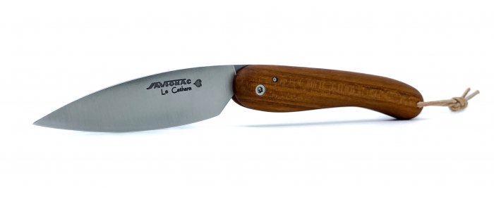 Le cathare folding knife with plum wood handle